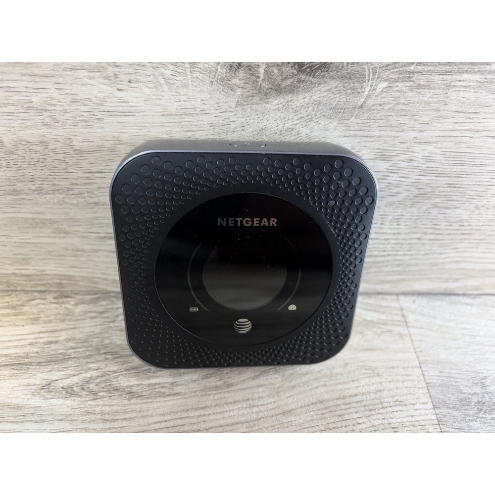 NETGEAR Nighthawk M1 Wireless Wi-Fi Hotspot Modem - MR1100 - Not Sure If Locked